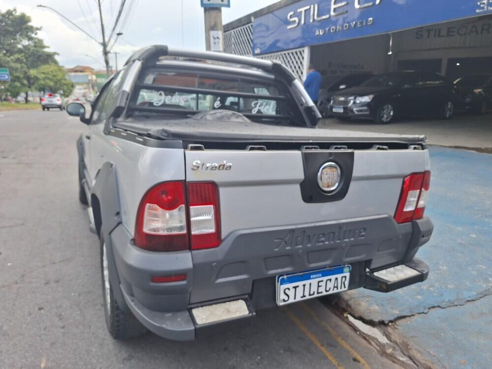 Fiat Strada Cab Dupla