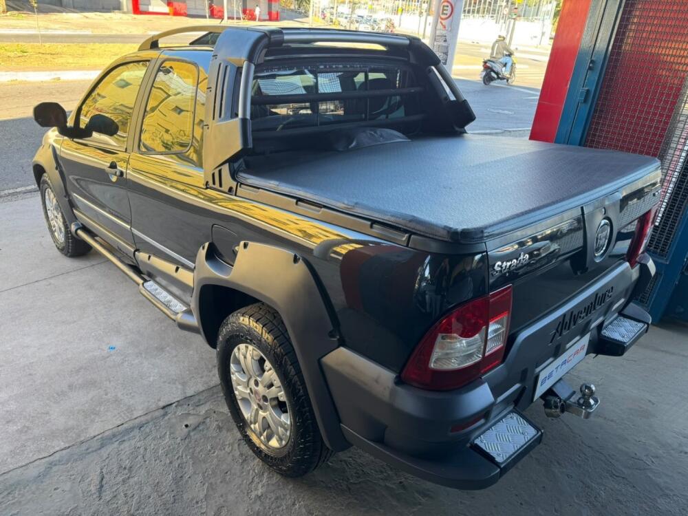 Fiat Strada Cab Dupla
