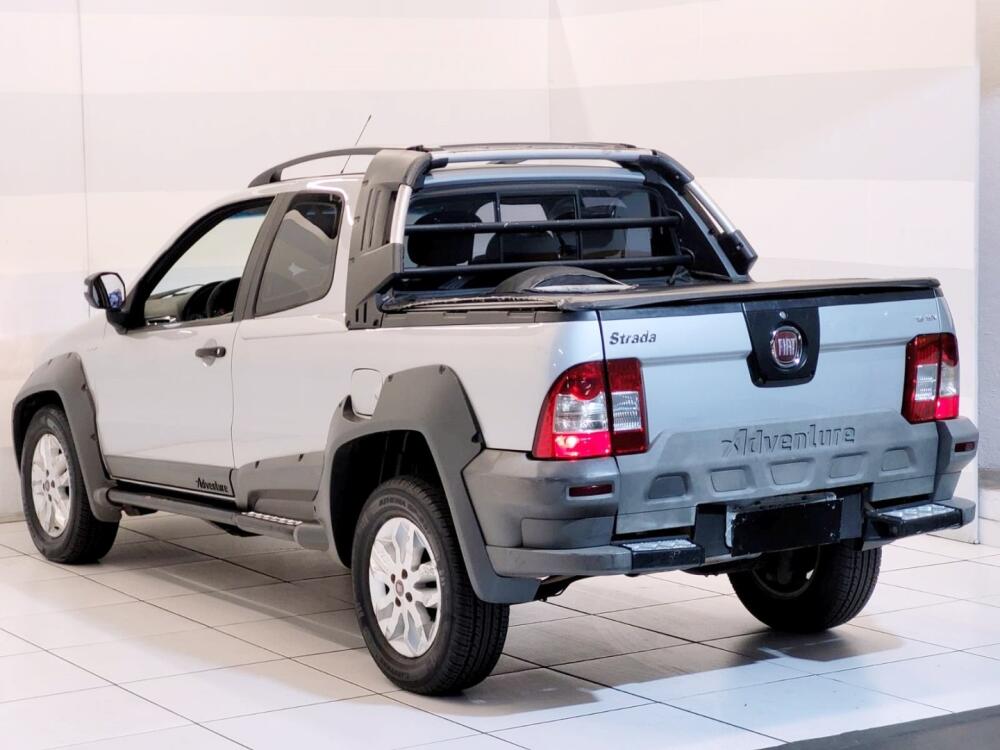 Fiat Strada Cab Dupla