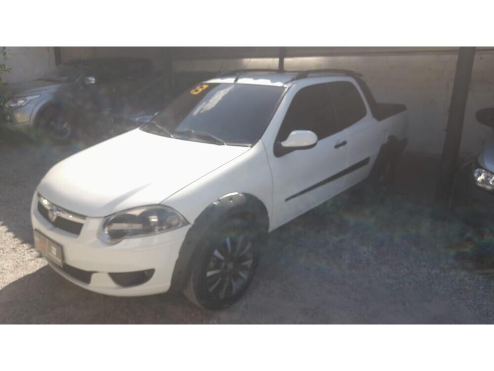 Fiat Strada Cab Dupla 2013/2013
