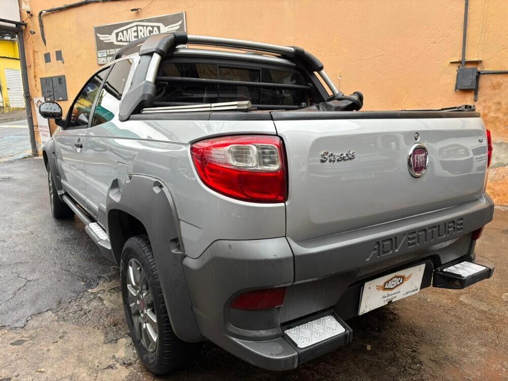 Fiat Strada Cab Dupla