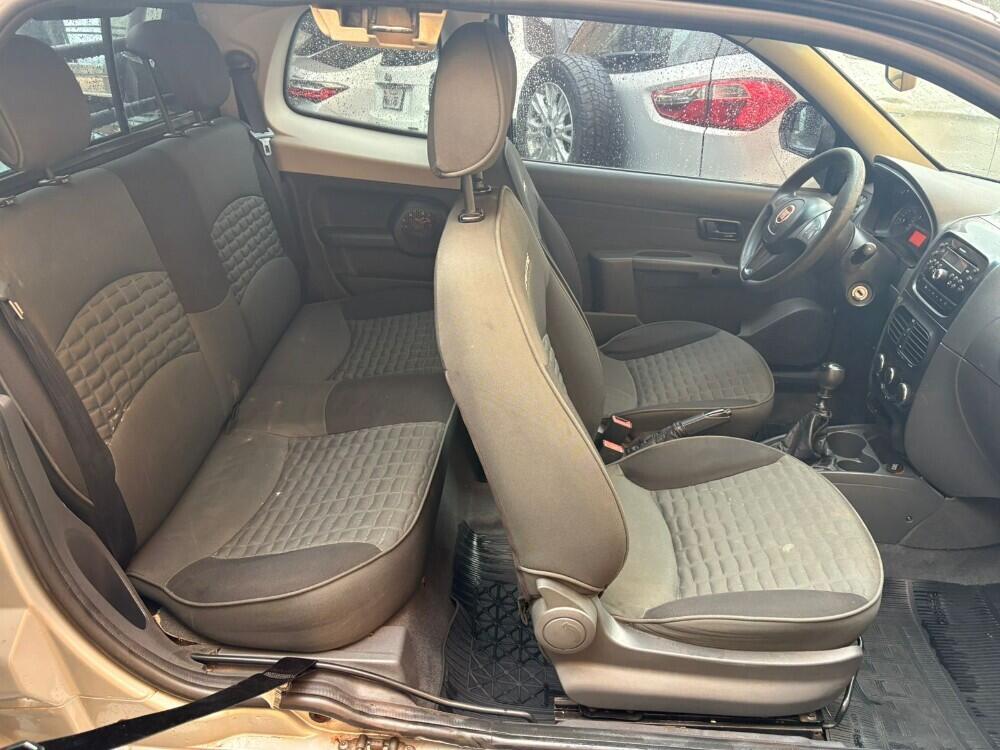 Fiat Strada Cab Dupla