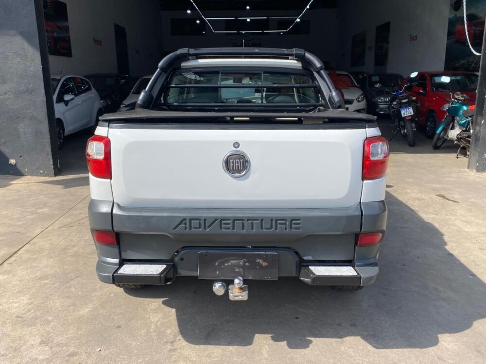 Fiat Strada Cab Dupla