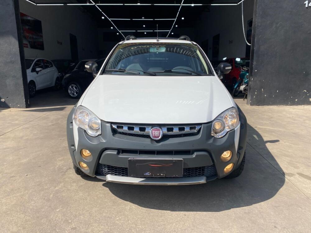 Fiat Strada Cab Dupla