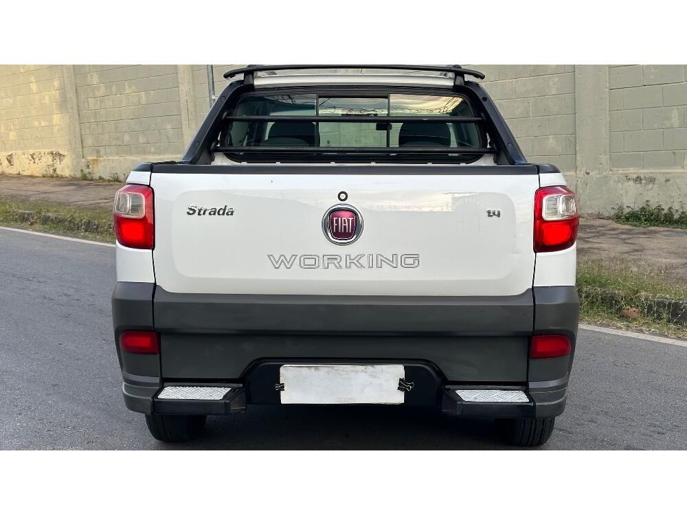 Fiat Strada Cab Dupla
