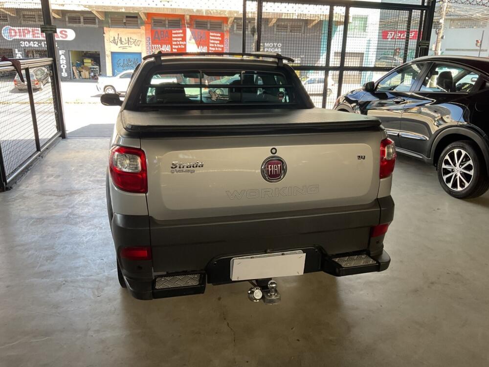 Fiat Strada Cab Dupla