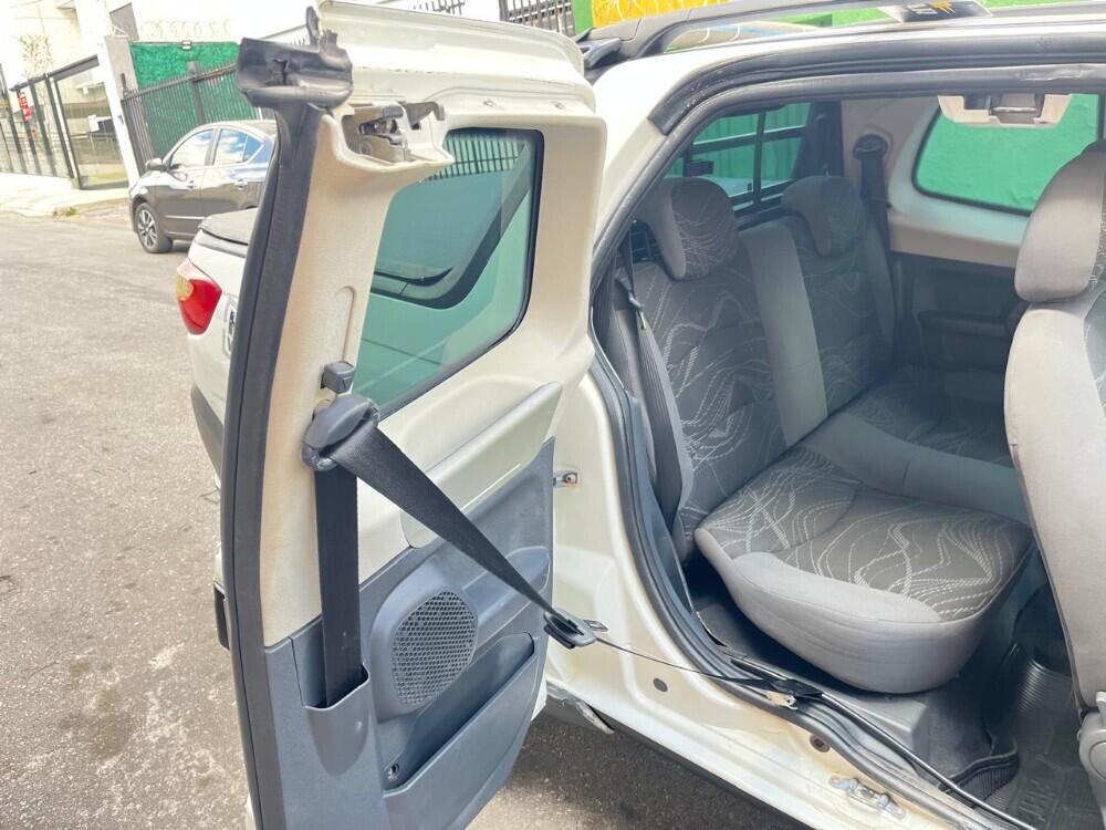 Fiat Strada Cab Dupla