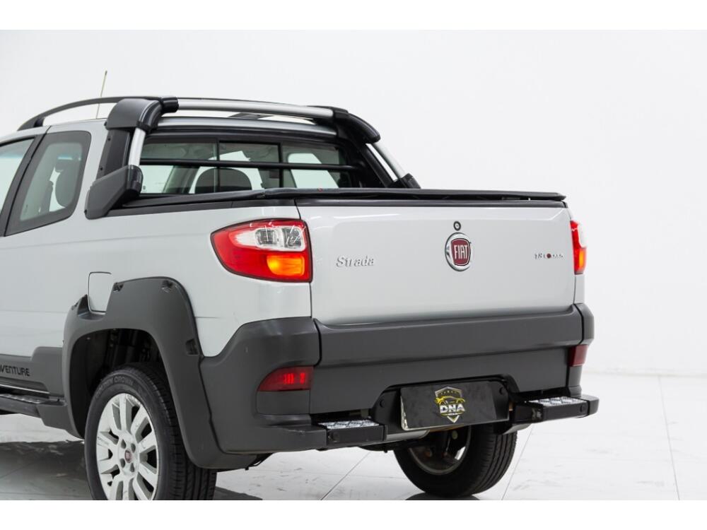 Fiat Strada Cab Dupla