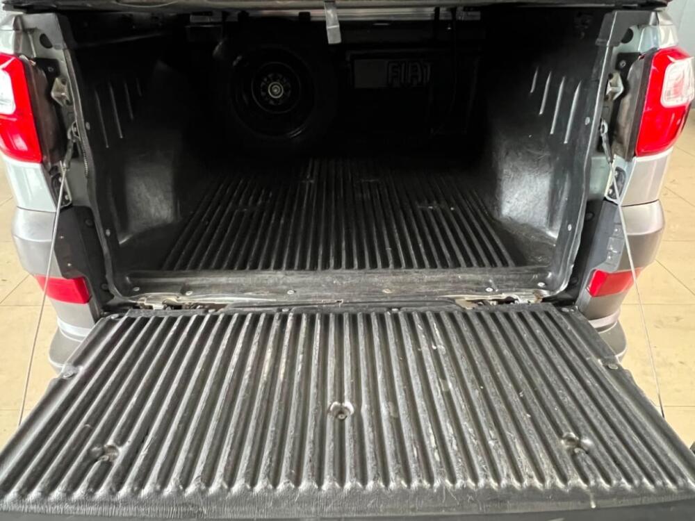Fiat Strada Cab Dupla