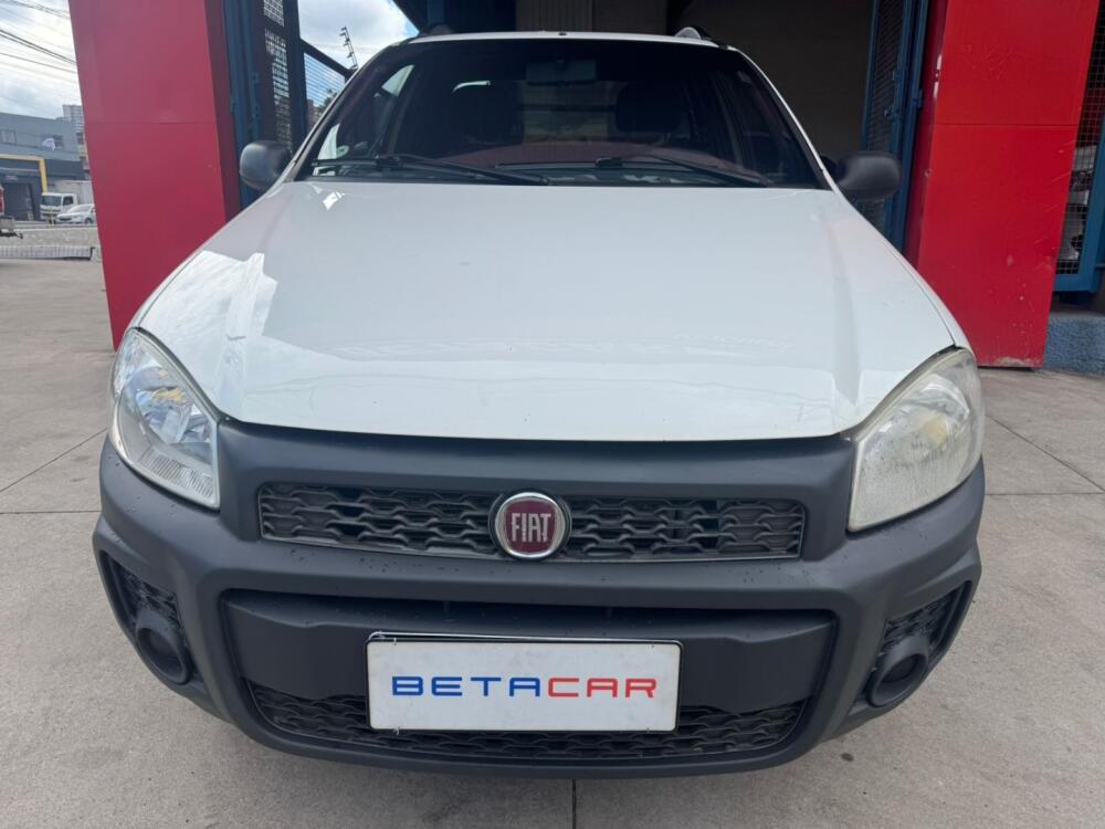 Fiat Strada Cab. Est.