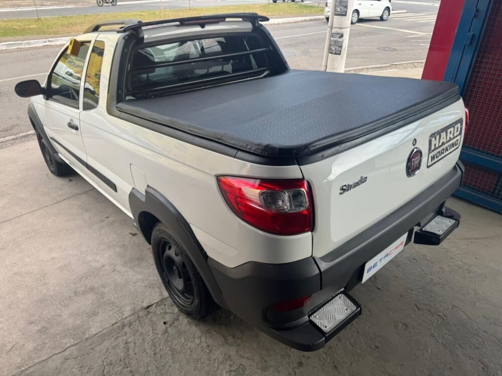 Fiat Strada Cab. Est.