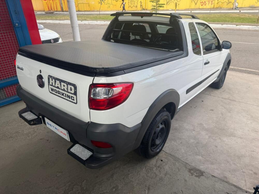 Fiat Strada Cab. Est.