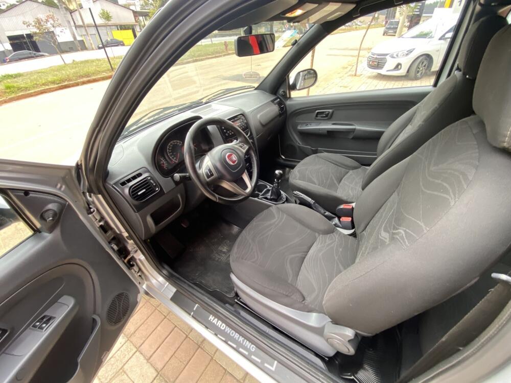 Fiat Strada Cab Dupla