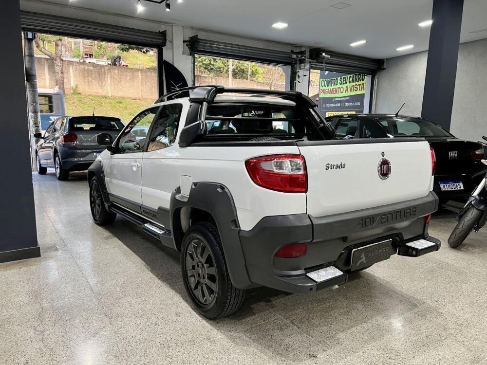 Fiat Strada Cab Dupla