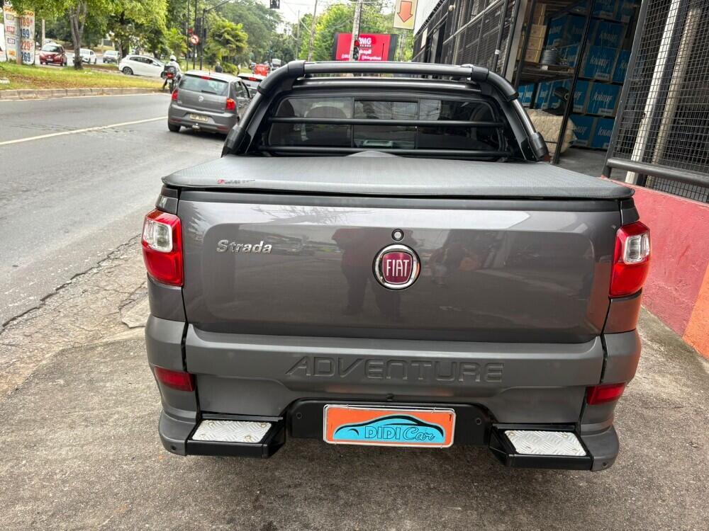 Fiat Strada Cab Dupla
