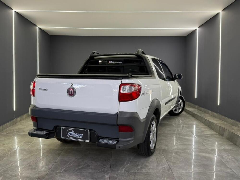 Fiat Strada Cab Dupla