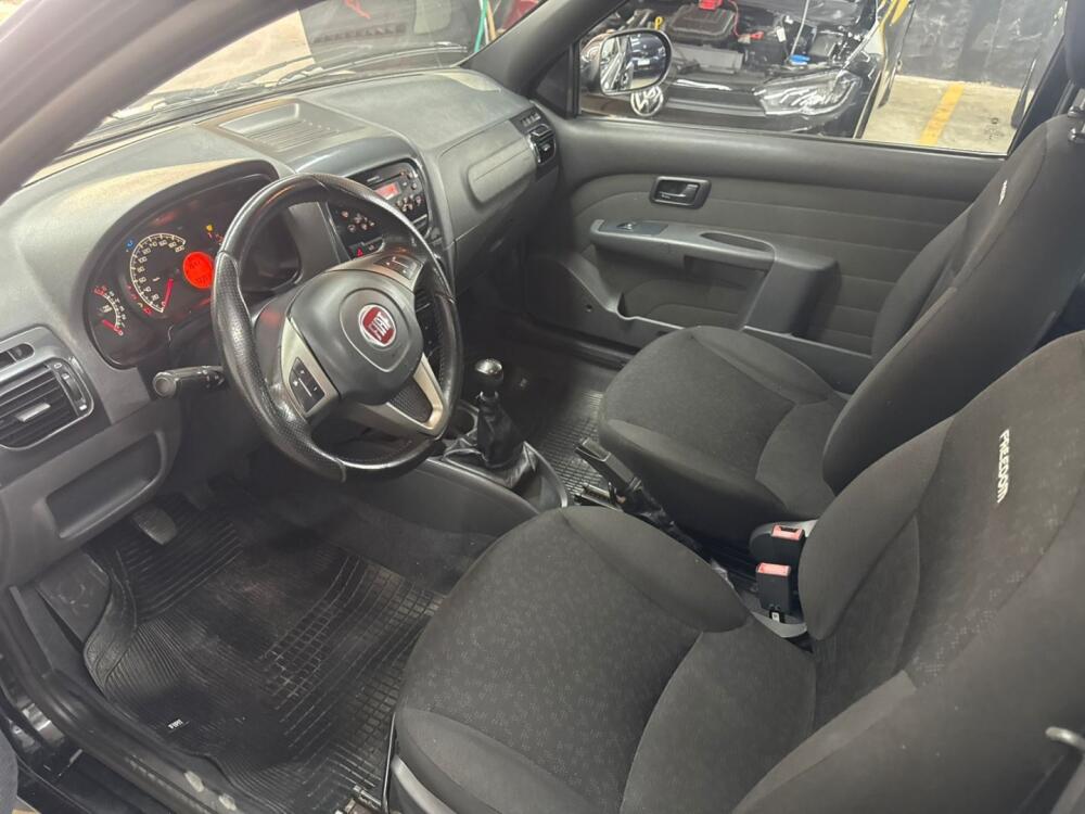 Fiat Strada Cab Dupla