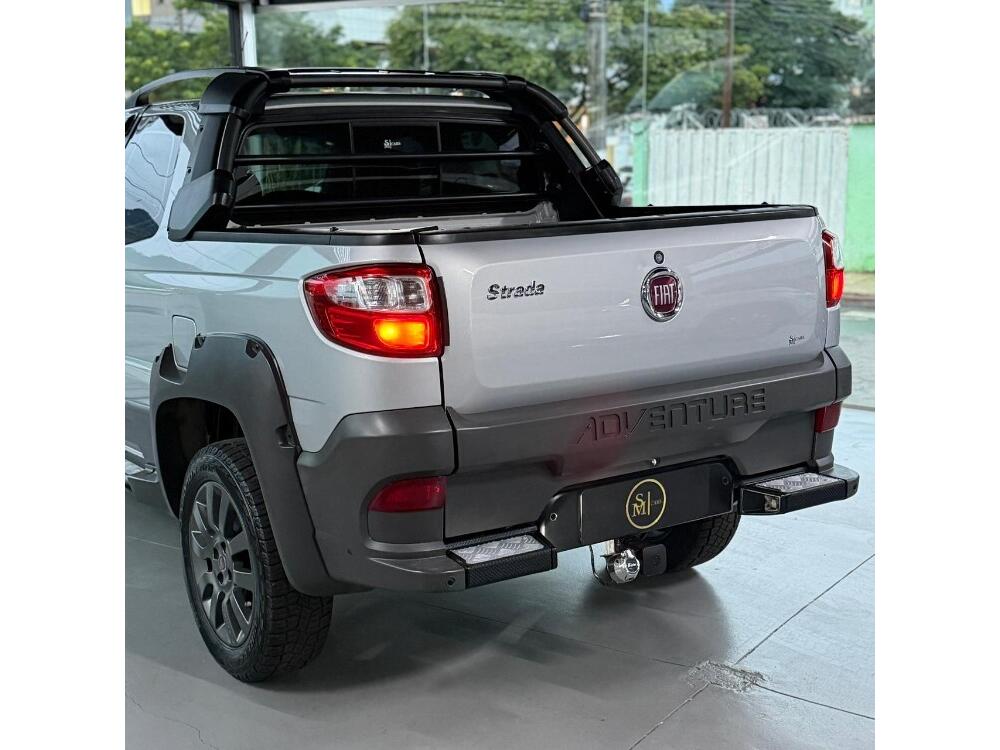 Fiat Strada Cab Dupla