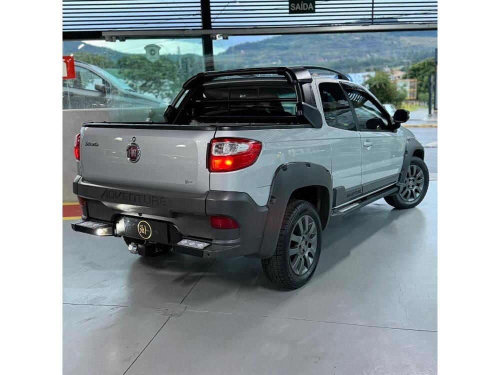 Fiat Strada Cab Dupla