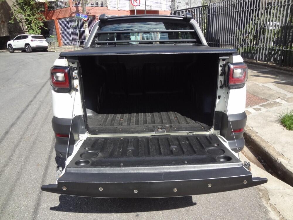 Fiat Strada Cab Dupla