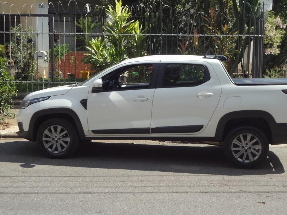 Fiat Strada Cab Dupla