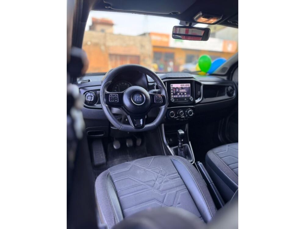 Fiat Strada Cab Dupla