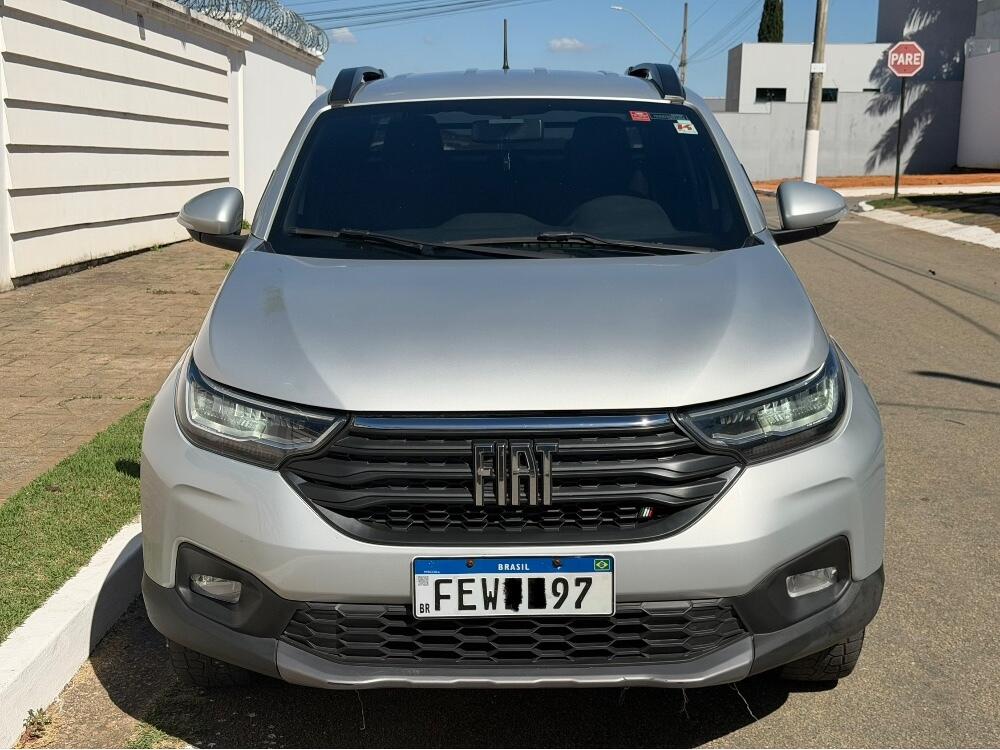 Fiat Strada Cab Dupla