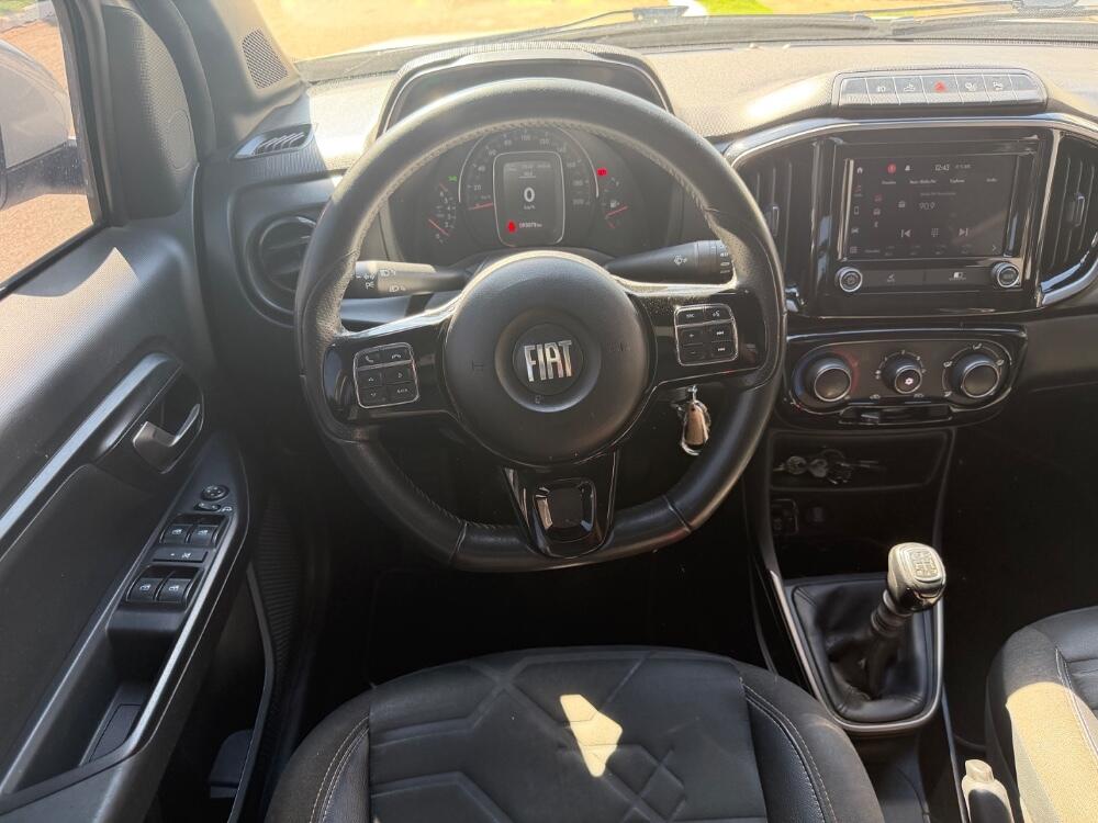 Fiat Strada Cab Dupla