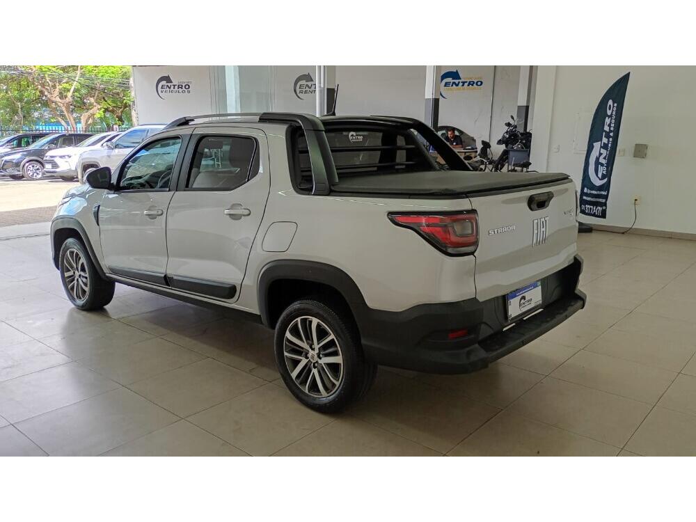 Fiat Strada Cab Dupla