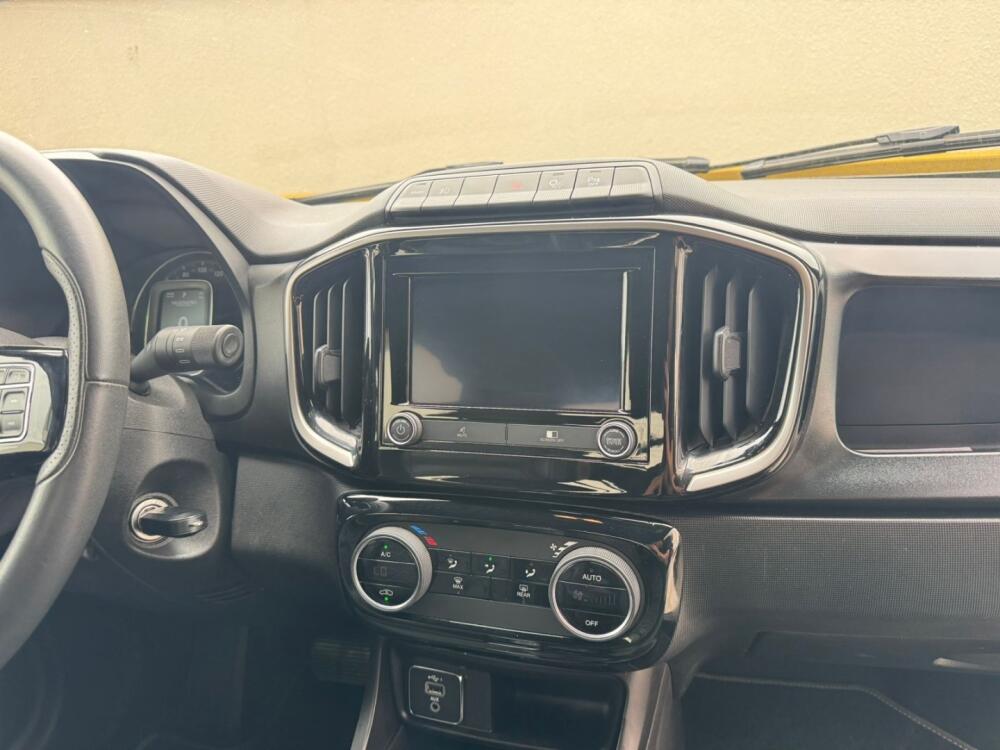 Fiat Strada Cab Dupla