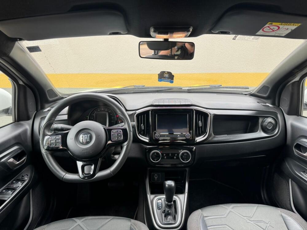 Fiat Strada Cab Dupla