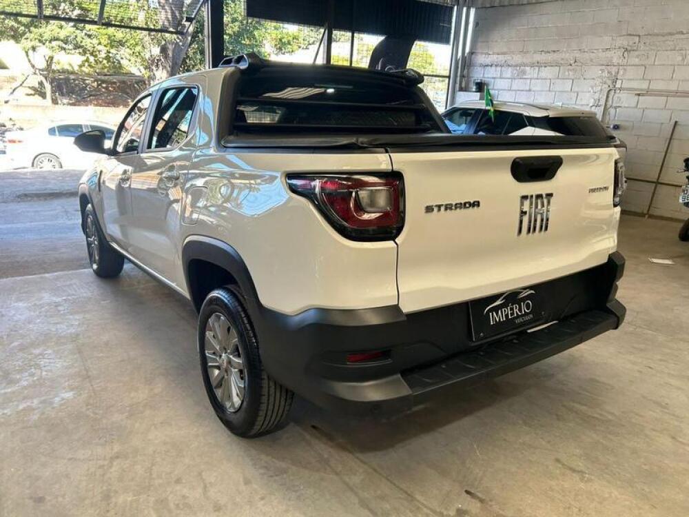 Fiat Strada Cab Dupla