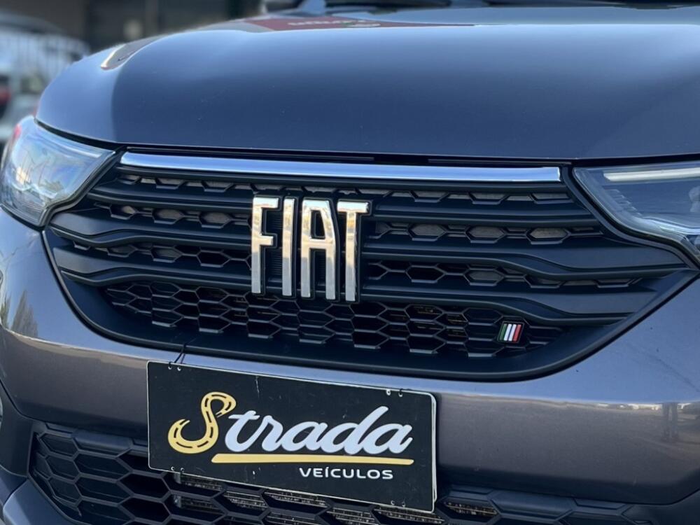 Fiat Strada Cab Dupla