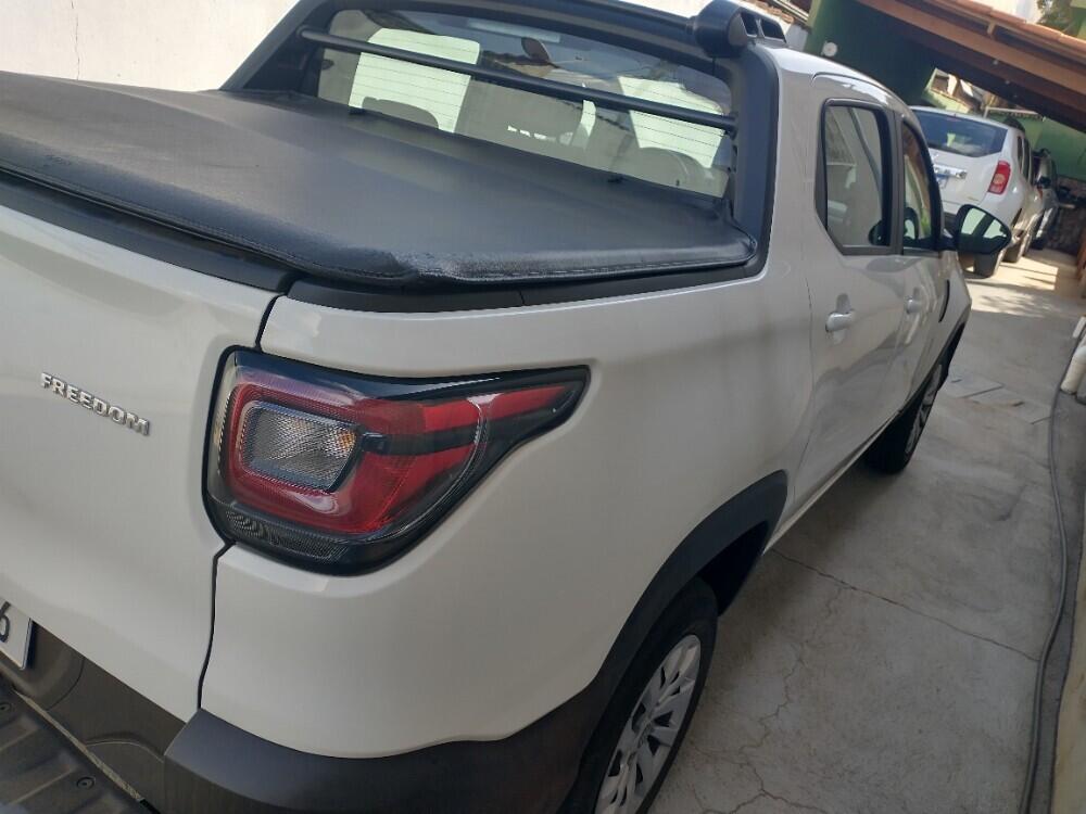 Fiat Strada Cab Dupla