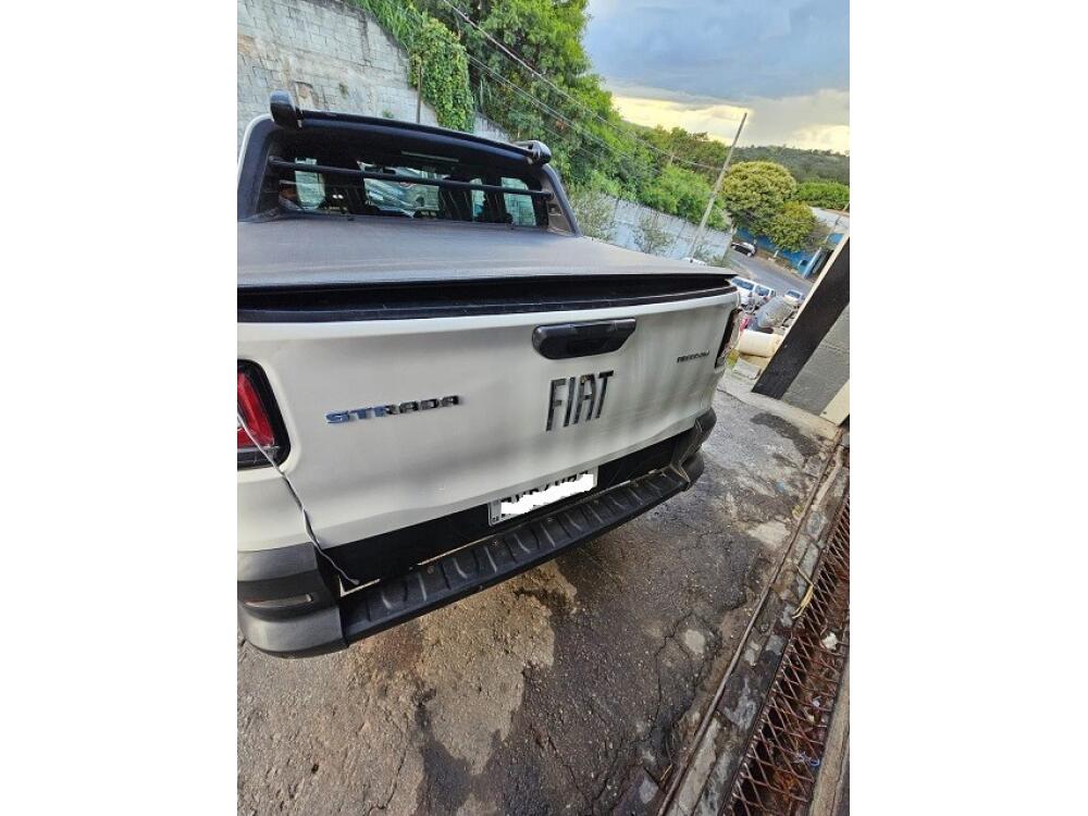 Fiat Strada Cab Dupla