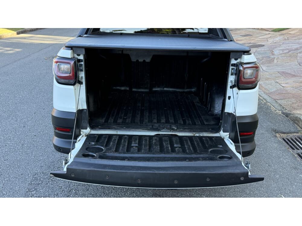 Fiat Strada Cab Dupla