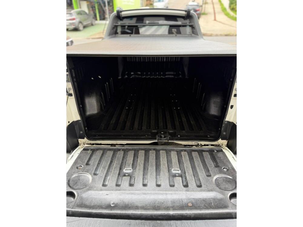 Fiat Strada Cab Dupla