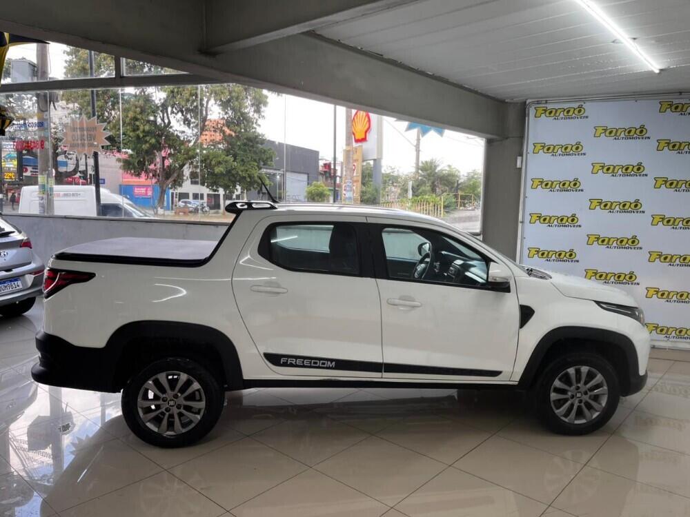Fiat Strada Cab Dupla