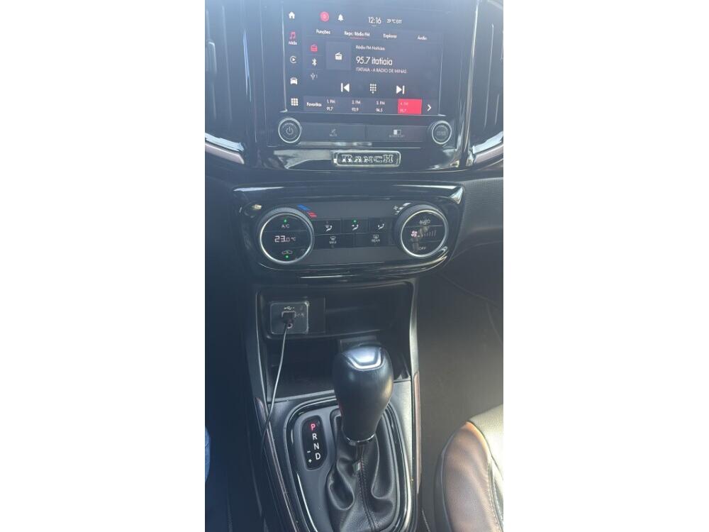 Fiat Strada Cab Dupla