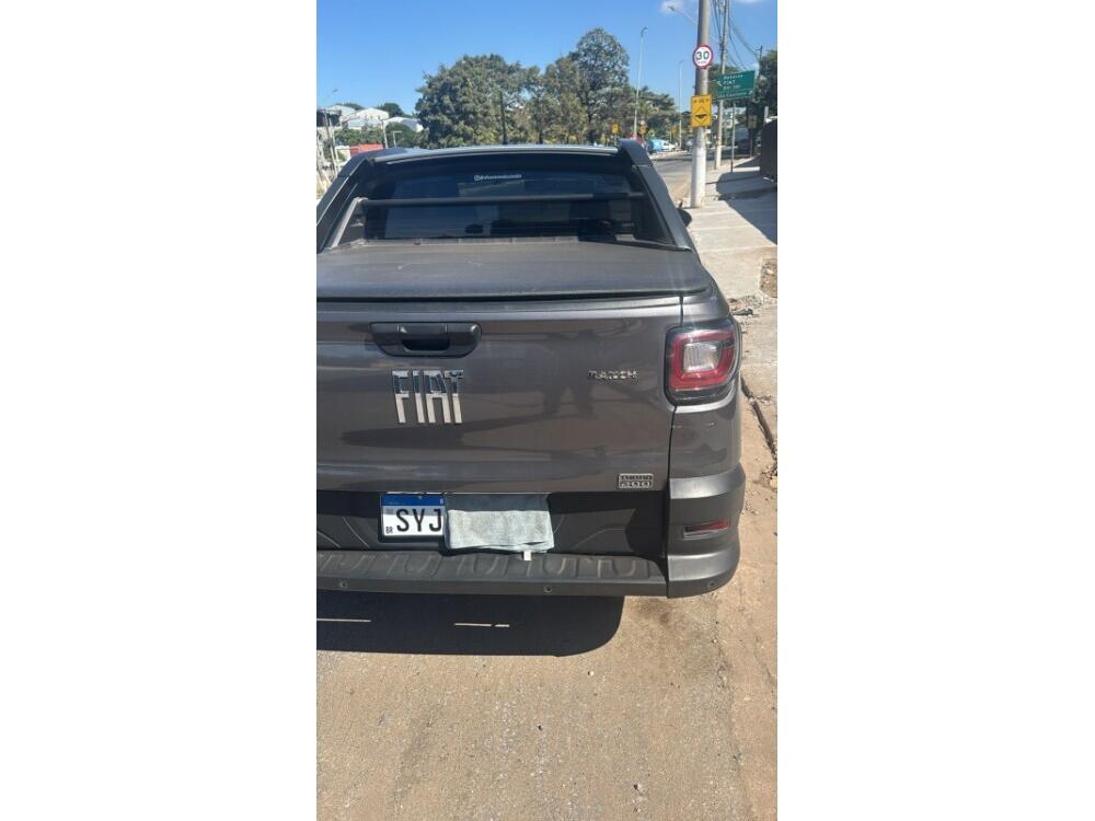 Fiat Strada Cab Dupla