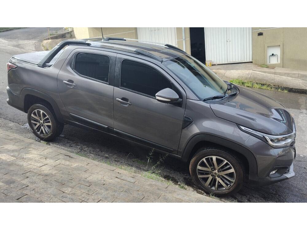 Fiat Strada Cab Dupla