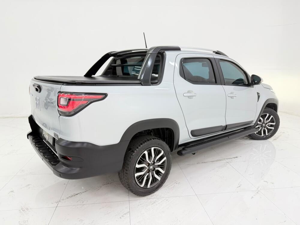 Fiat Strada Cab Dupla