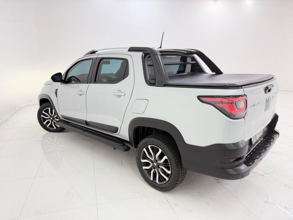 Fiat Strada Cab Dupla