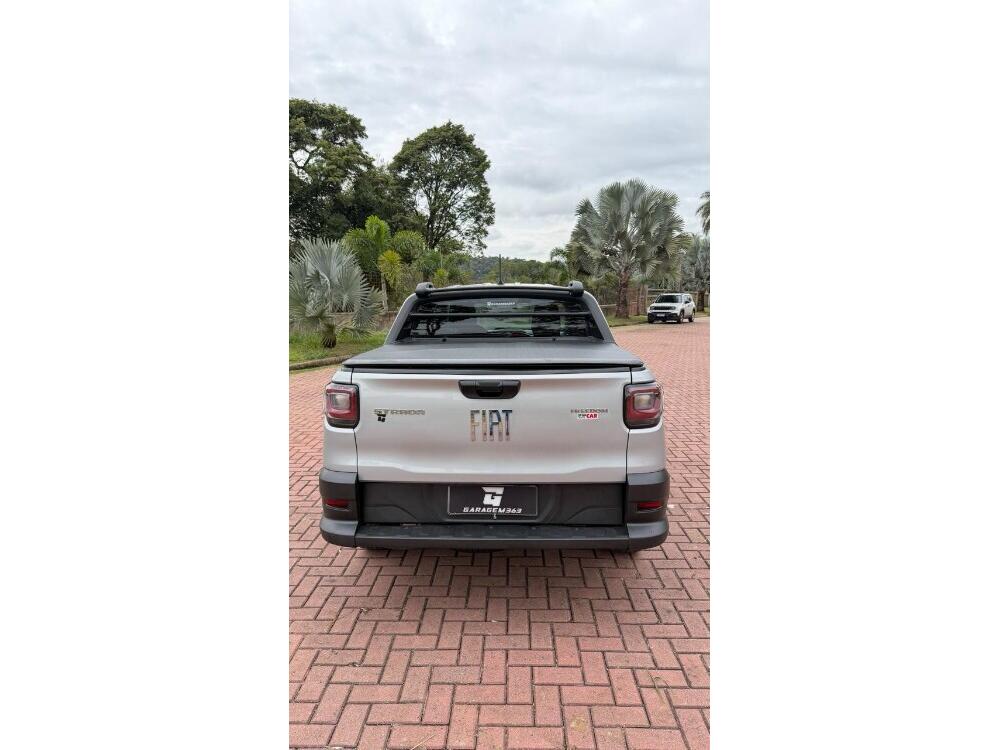 Fiat Strada Cab Dupla