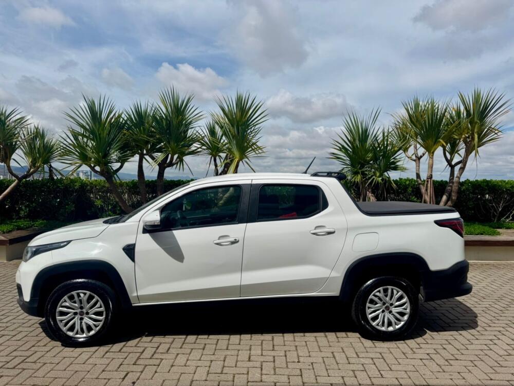 Fiat Strada Cab Dupla