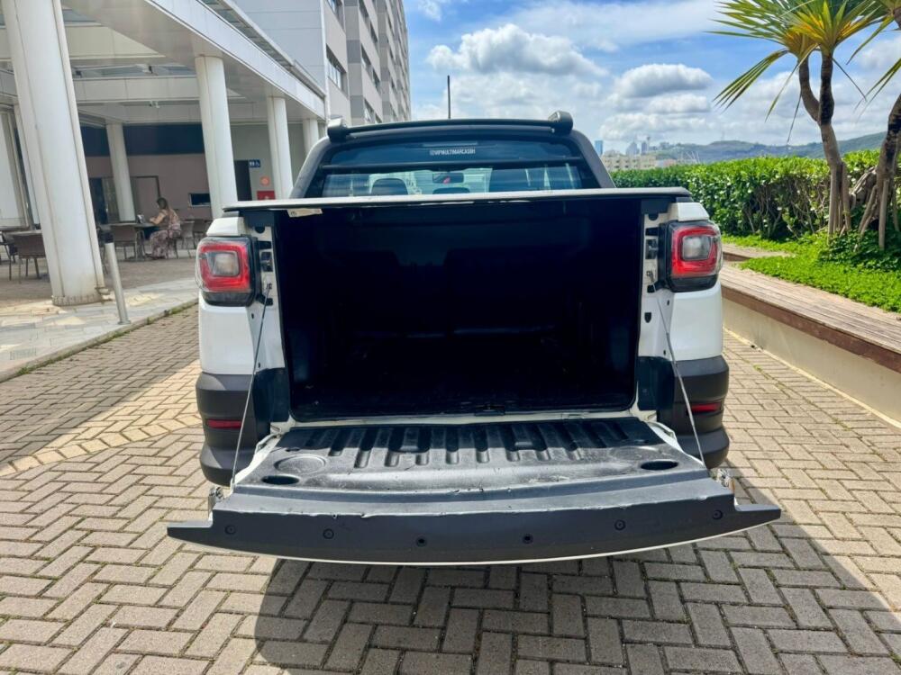 Fiat Strada Cab Dupla