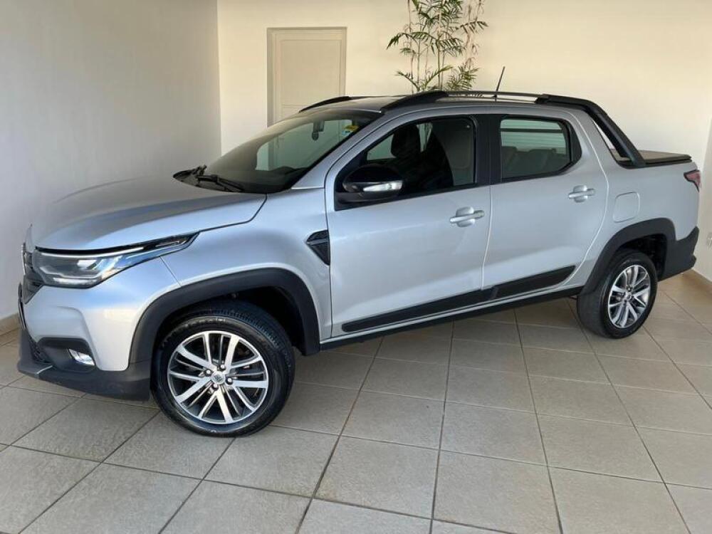 Fiat Strada Cab Dupla