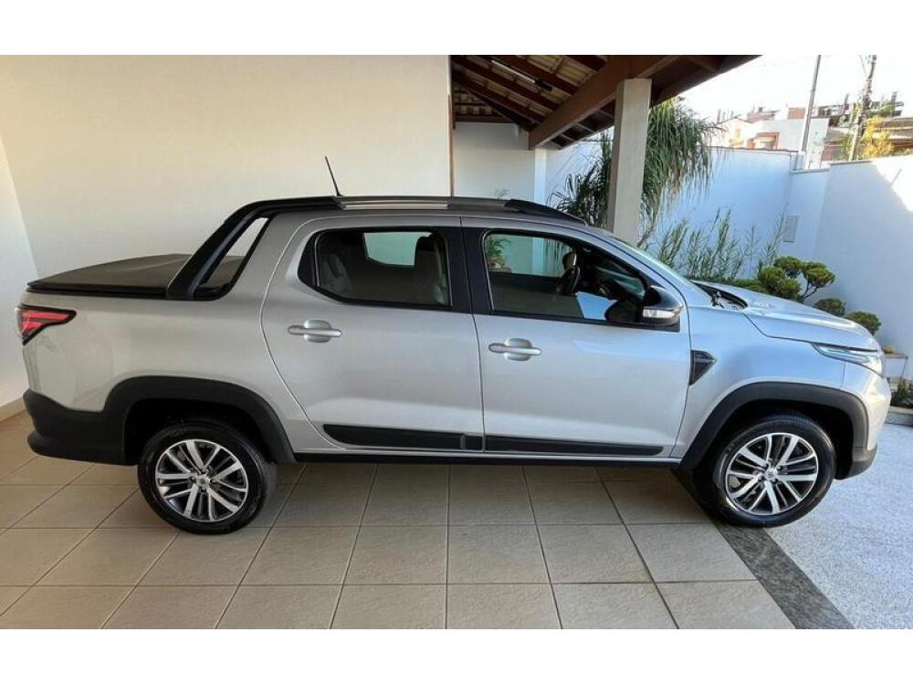 Fiat Strada Cab Dupla