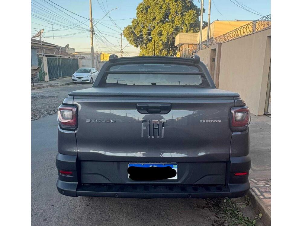 Fiat Strada Cab Dupla