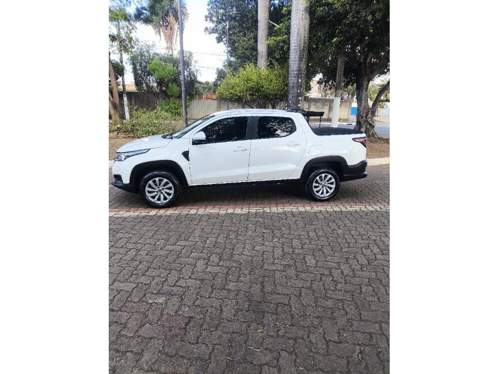 Fiat Strada Cab Dupla